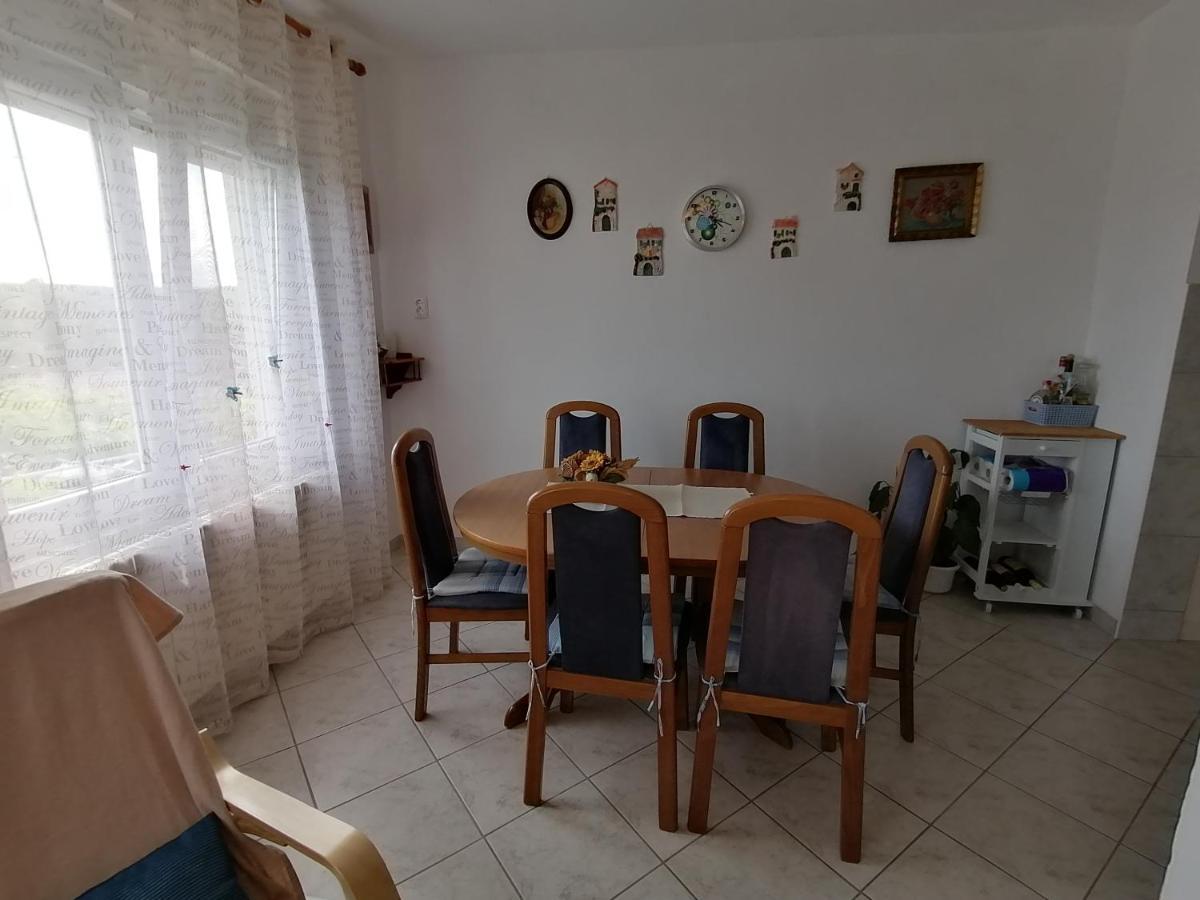 Apartment Varelija Bribir  Eksteriør bilde